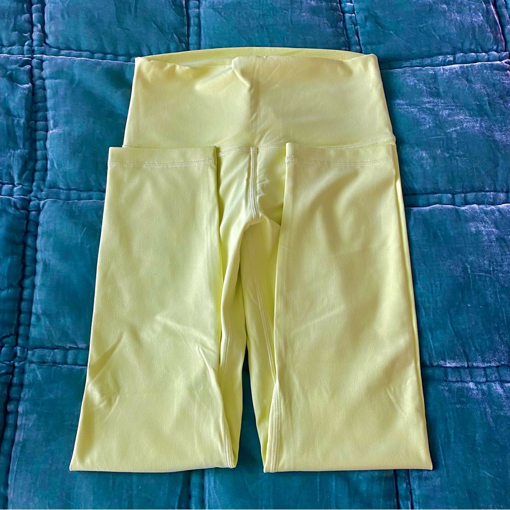Lululemon Align 25” Lemon Vibe NWOT size 4
